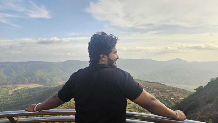 Prathamesh overlooking the hills